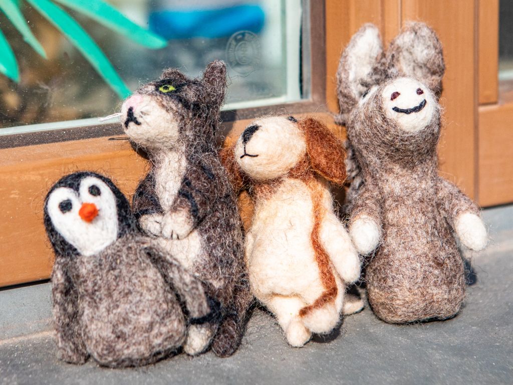 Fingerpuppen Pinguin, Katze, Hund, Esel