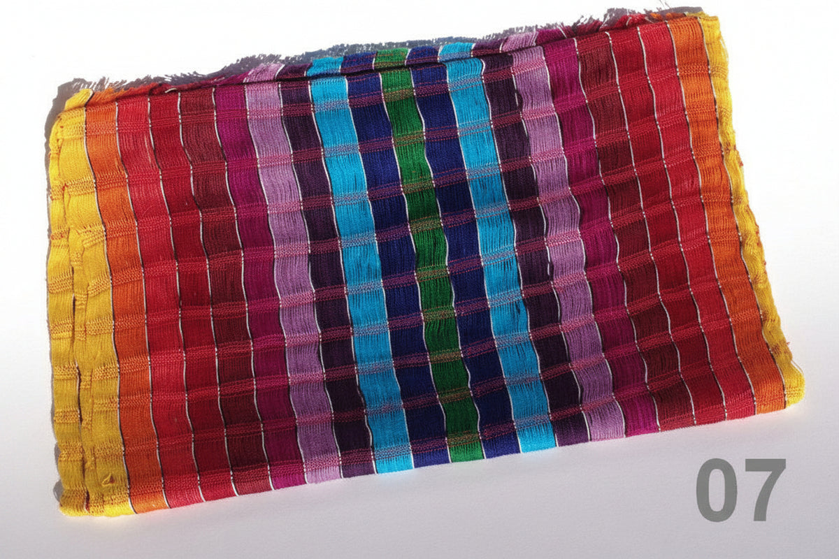 Schal San Antonio 07, handgewebt in Guatemala in Regenbogen-Farben