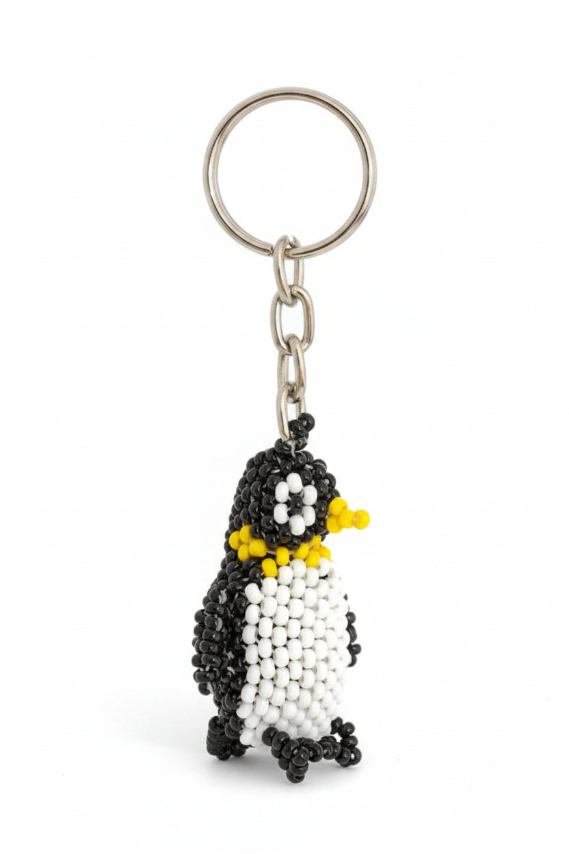 Schlüsselanhänger Pinguin aus kleinen Glasperlen
