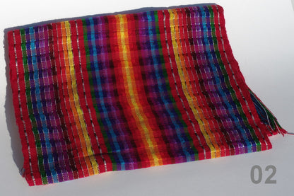 Schal aus Guatemala bunt gestreift 02