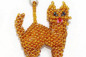 Schlüsselanhänger Katze aus Glasperlen