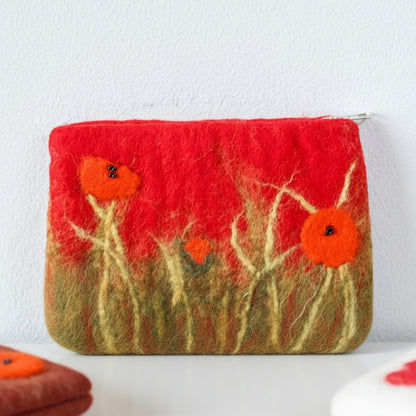 Filz-Täschchen aus Wollfilz mit Mohnblumen und mit Reißverschluss