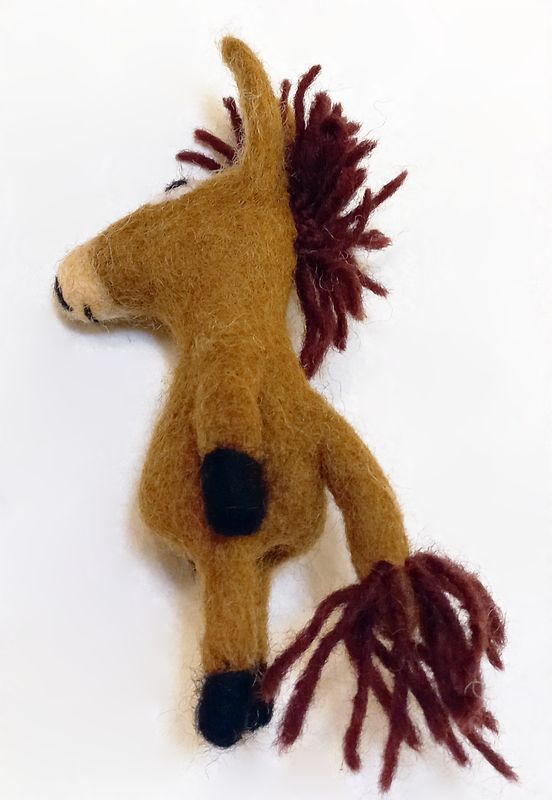 Fingerpüppchen Pferd, Seitenansicht