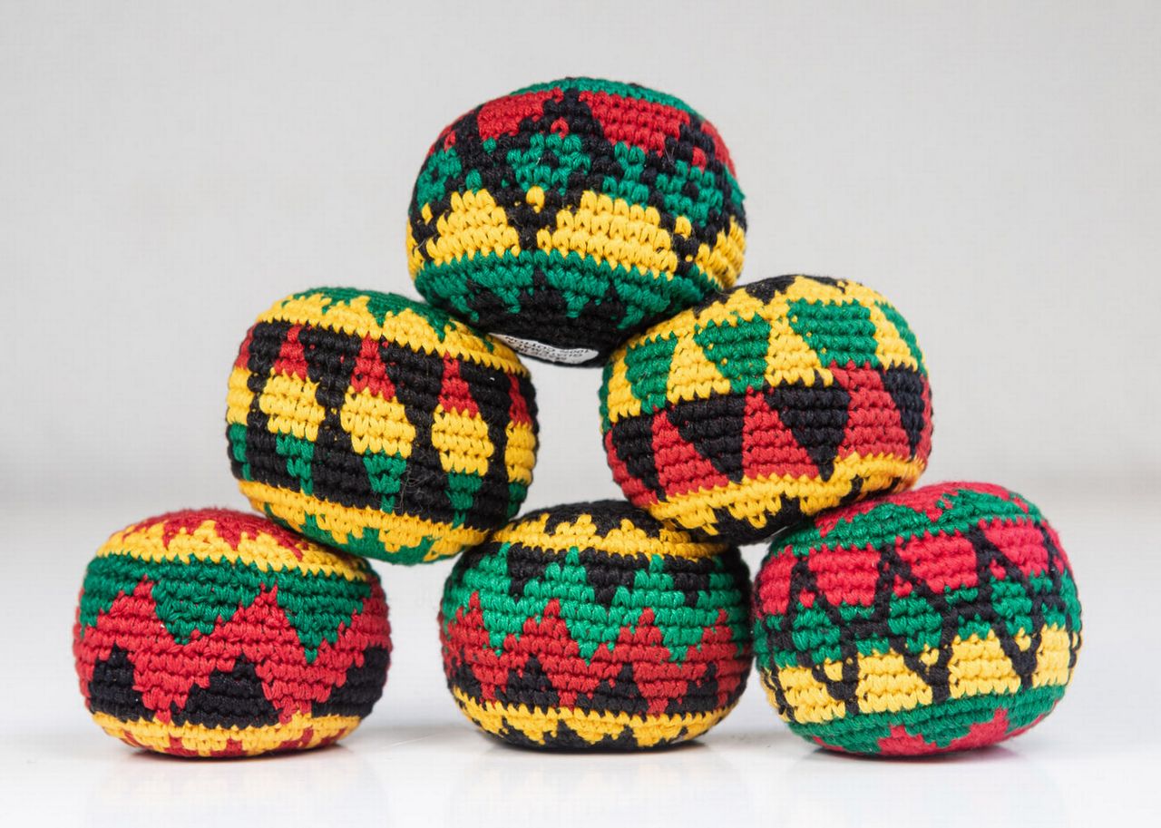 Jonglierbälle in Rastafarben, Auswahl