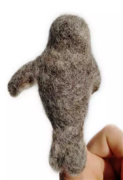 Filz-Fingerpüppchen Robbe, Rücken Filz-Fingerpüppchen Robbe, Rücken