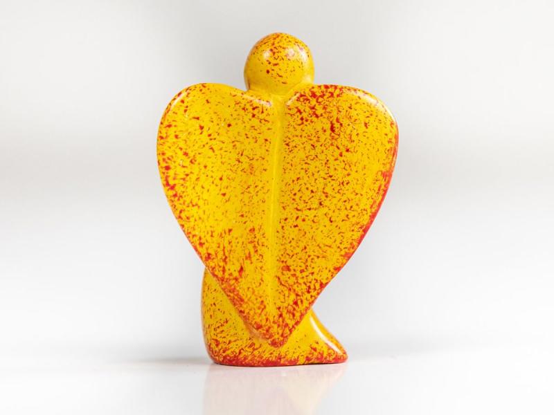 Engel aus Speckstein, gelb, Rückseite