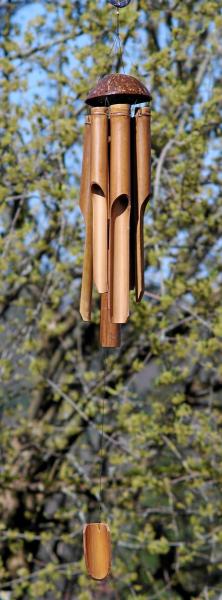 Windspiel Klangspiel mit Vogel aus Bambus und Kokosnuss 3 Röhren 60 cm Länge 